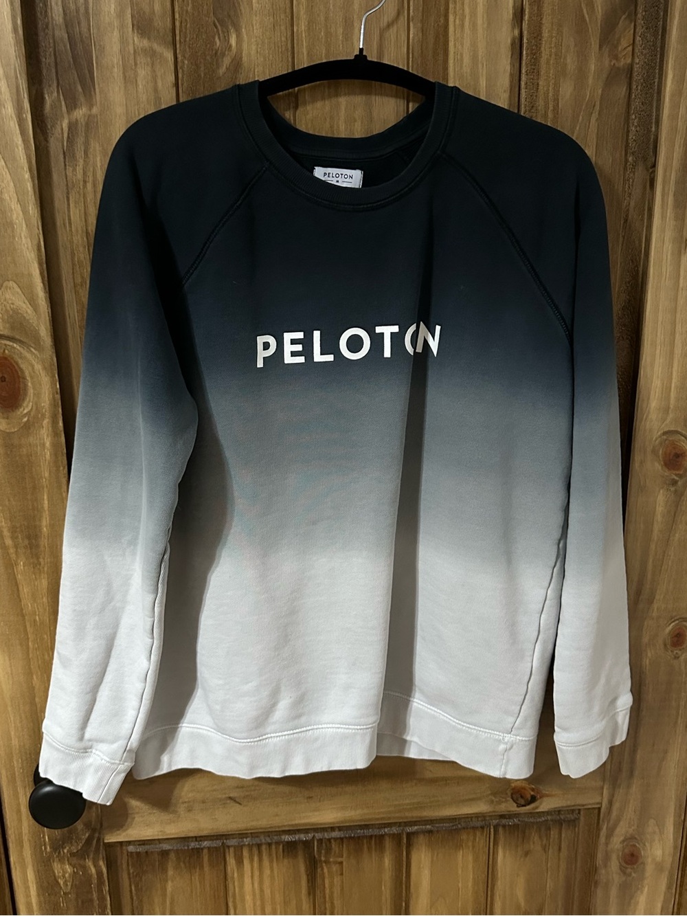Peloton ombre crew neck sweatshirt size medium